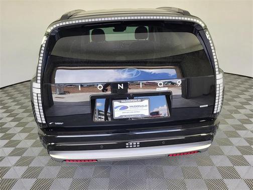 2026 Hyundai IONIQ 9 SE