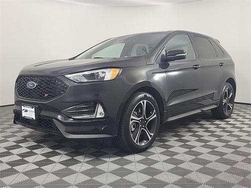 2022 Ford Edge ST
