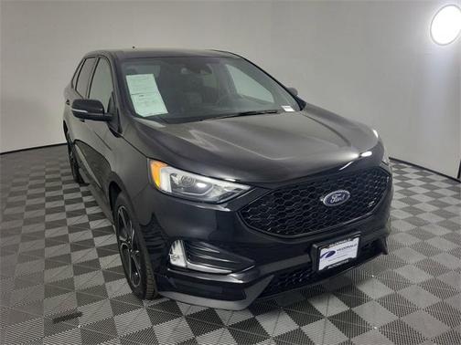2022 Ford Edge ST