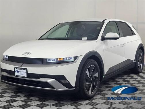 2025 Hyundai IONIQ 5 SE