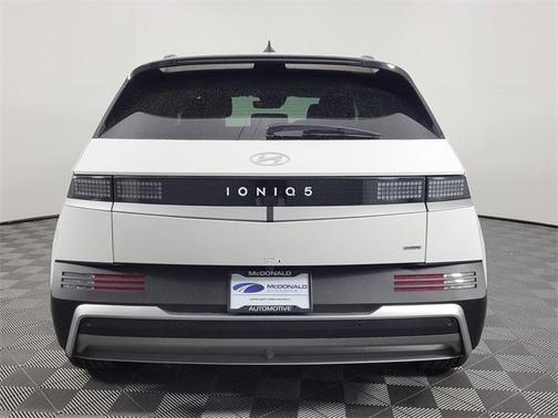 2025 Hyundai IONIQ 5 SEL