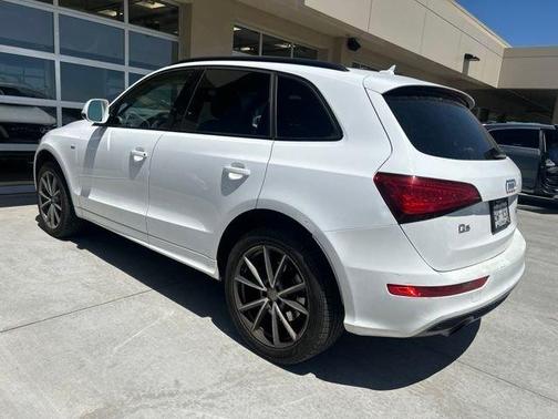 Ibis White 2017 Audi Q5 3.0T Premium Plus