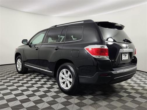 2013 Toyota Highlander SE
