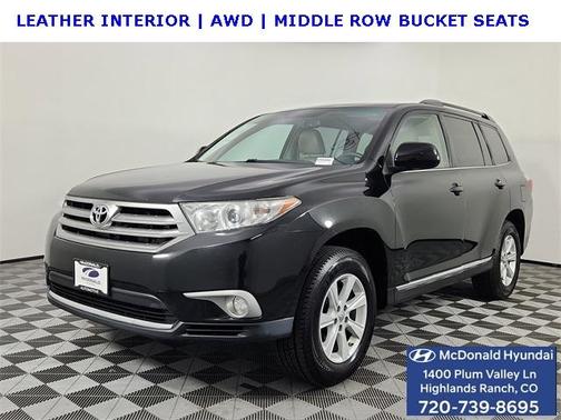 2013 Toyota Highlander SE