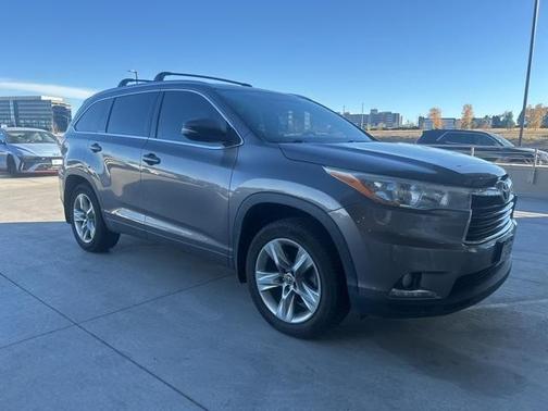 2016 Toyota Highlander Limited