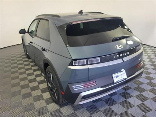 2025 Hyundai IONIQ 5 SEL