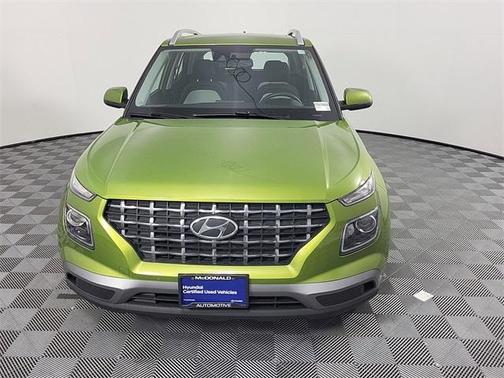 2022 Hyundai VENUE SEL