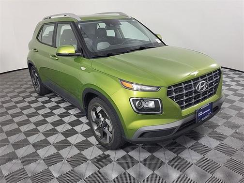 2022 Hyundai VENUE SEL