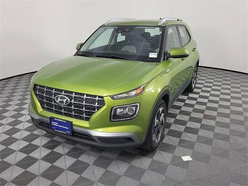 2022 Hyundai VENUE SEL
