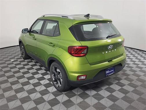 2022 Hyundai VENUE SEL