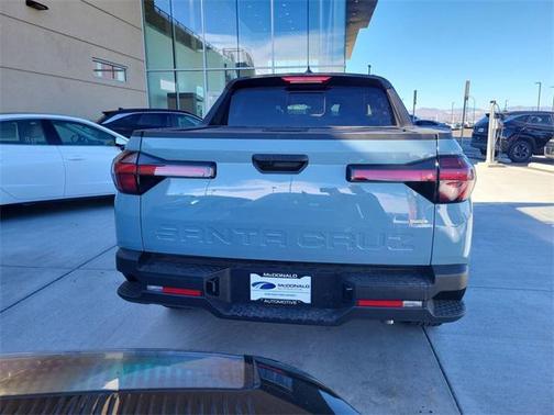 2025 Hyundai SANTA CRUZ SEL Activity