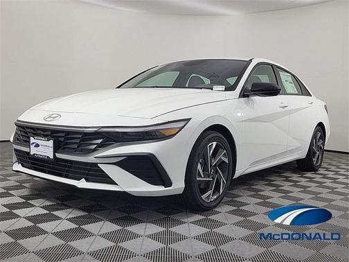 2025 Hyundai ELANTRA HEV SEL Sport