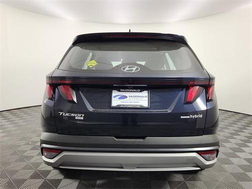 2026 Hyundai TUCSON Hybrid Blue SE
