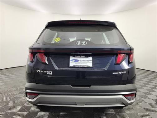 2026 Hyundai TUCSON Hybrid Blue SE