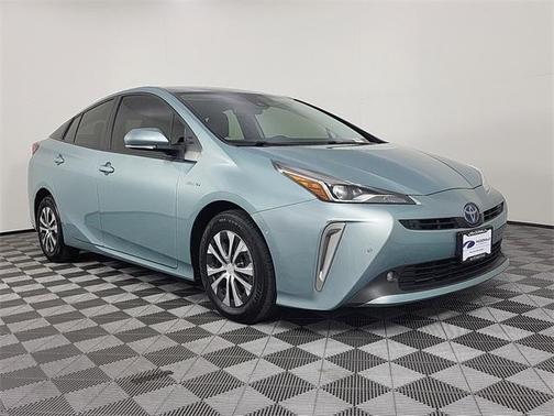 2021 Toyota Prius LE