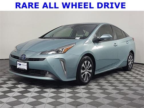 2021 Toyota Prius LE