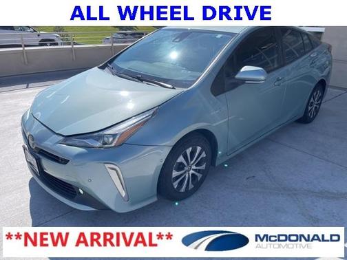2021 Toyota Prius LE