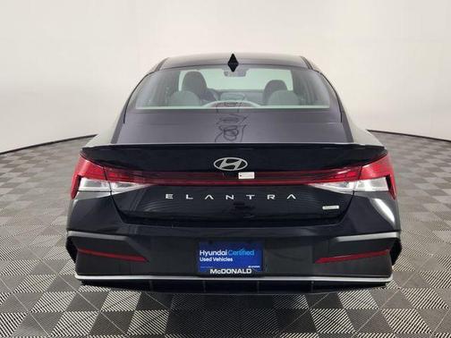 Black 2025 Hyundai ELANTRA HEV SEL