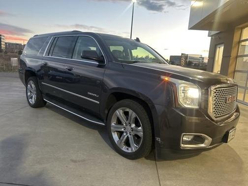 2017 GMC Yukon XL Denali