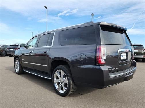 2017 GMC Yukon XL Denali