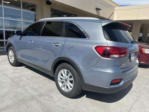 2020 Kia Sorento LX