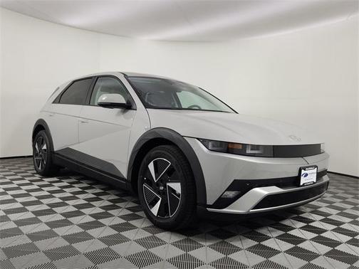 2026 Hyundai IONIQ 5 SE