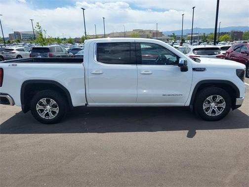 2023 GMC Sierra 1500 SLE