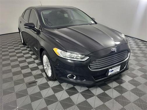 2015 Ford Fusion Hybrid SE