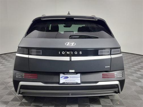 2025 Hyundai IONIQ 5 SEL