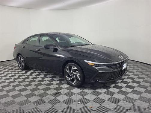 2025 Hyundai ELANTRA HEV SEL Sport