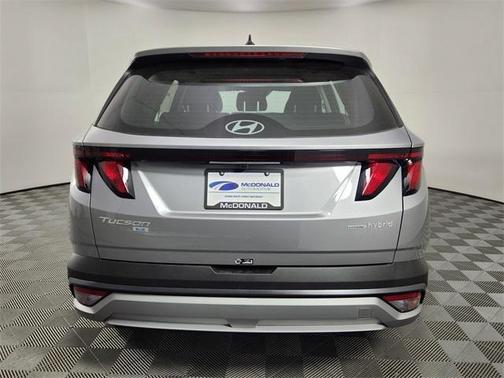 2026 Hyundai TUCSON Hybrid Blue SE