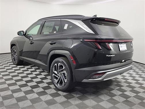 2025 Hyundai TUCSON Hybrid Limited