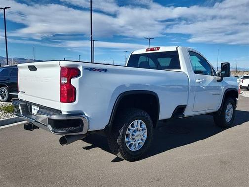 2022 Chevrolet Silverado 3500 LT