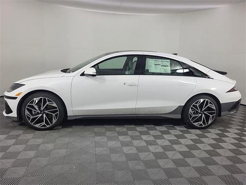 2025 Hyundai IONIQ 6 Limited