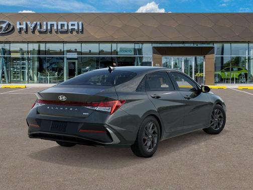2025 Hyundai ELANTRA HEV Blue