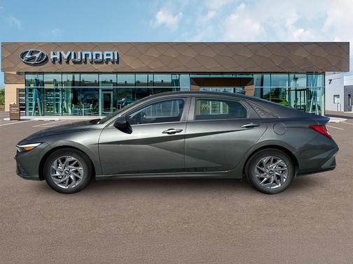 2025 Hyundai ELANTRA HEV Blue