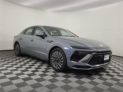 2026 Hyundai SONATA Hybrid SEL