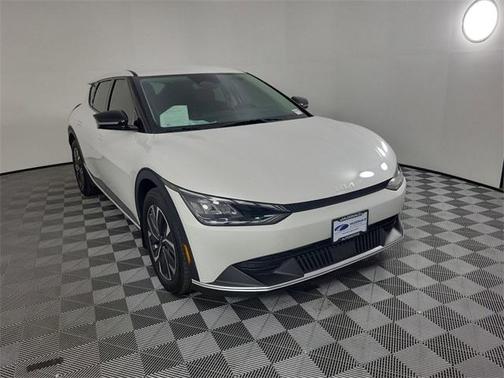 2024 Kia EV6 Light