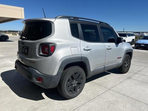 2018 Jeep Renegade Trailhawk