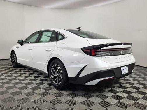 2026 Hyundai SONATA Hybrid Blue