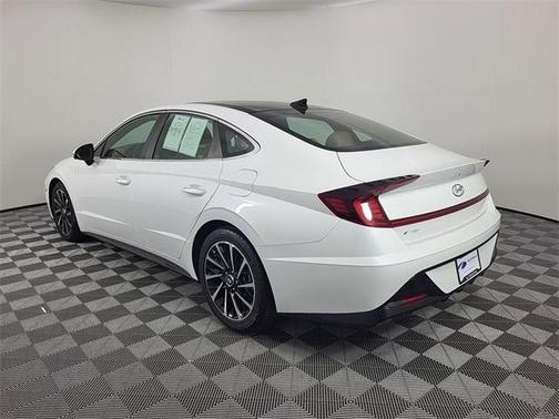 2021 Hyundai SONATA Limited