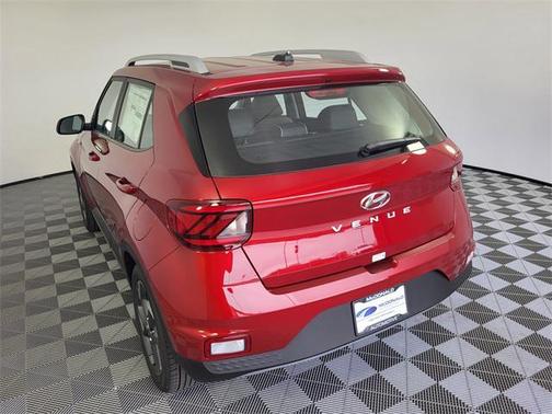2025 Hyundai VENUE Limited