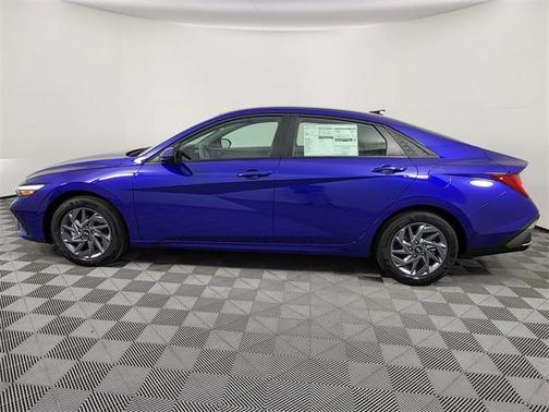 2025 Hyundai ELANTRA HEV Blue