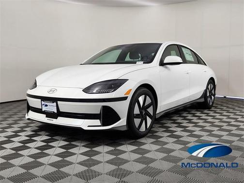 2025 Hyundai IONIQ 6 SE