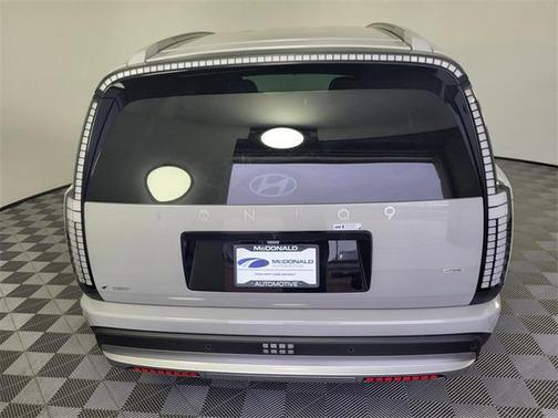 2026 Hyundai IONIQ 9 SE