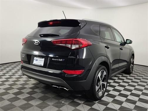 2016 Hyundai TUCSON Sport