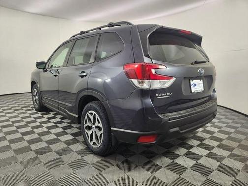 Dark Gray Metallic 2019 Subaru Forester Premium