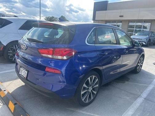 2019 Hyundai Elantra GT Base