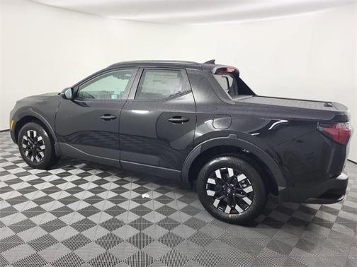 2025 Hyundai SANTA CRUZ SEL Activity