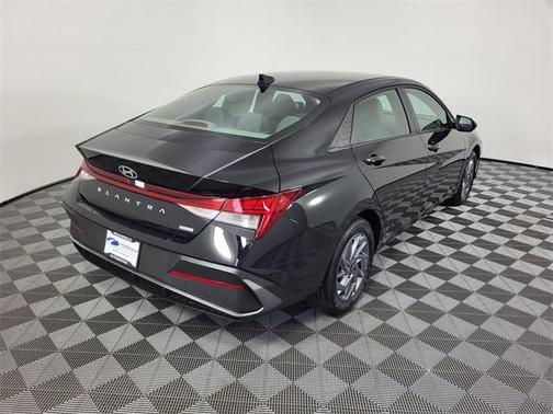 2025 Hyundai ELANTRA HEV Blue